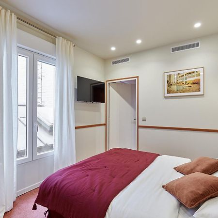 Apartment Center Of Paris By Studio Prestige Exterior foto